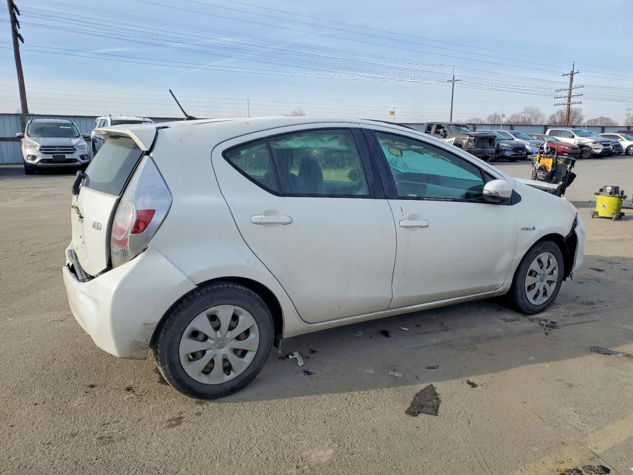 2012 TOYOTA Prius c
