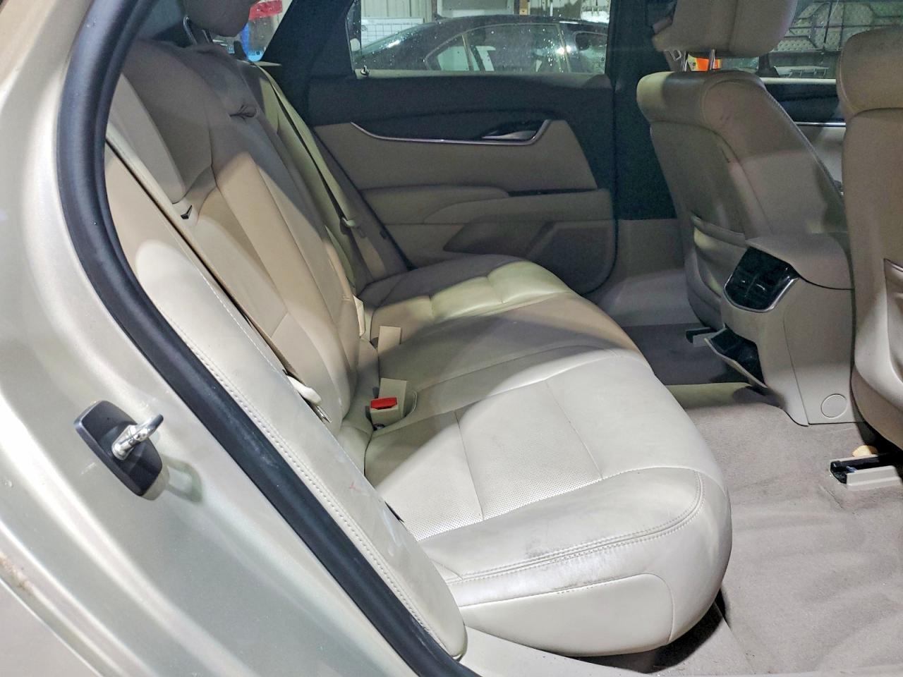 2013 CADILLAC XTS