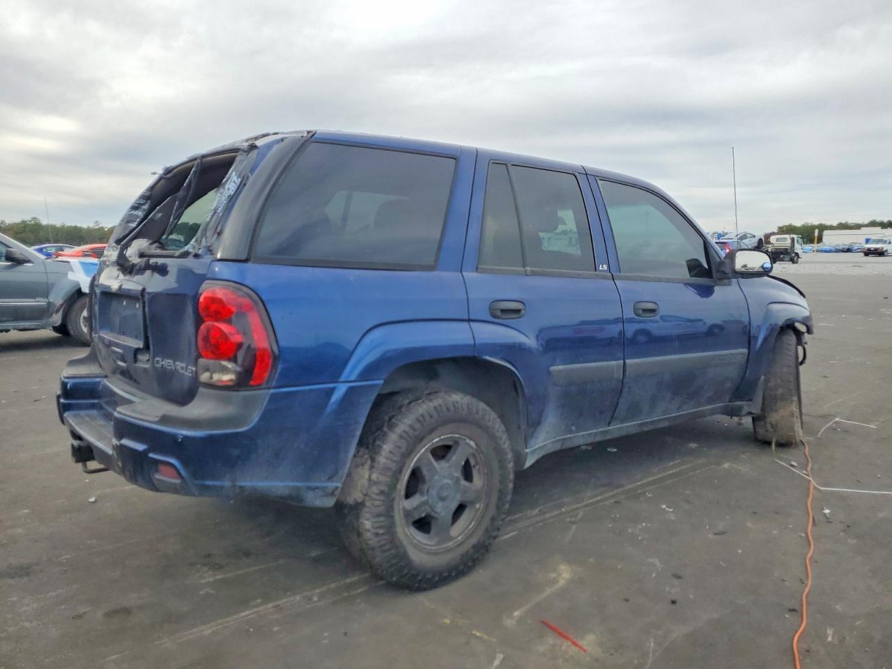 2004 CHEVROLET Trailblazer