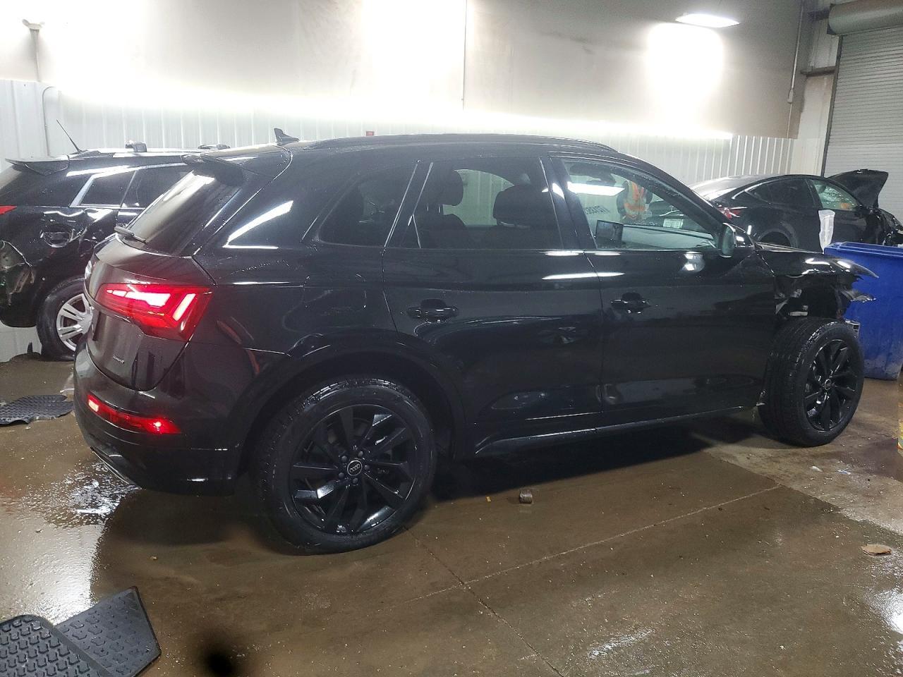 2024 AUDI Q5