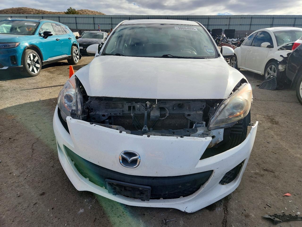 2013 MAZDA 3
