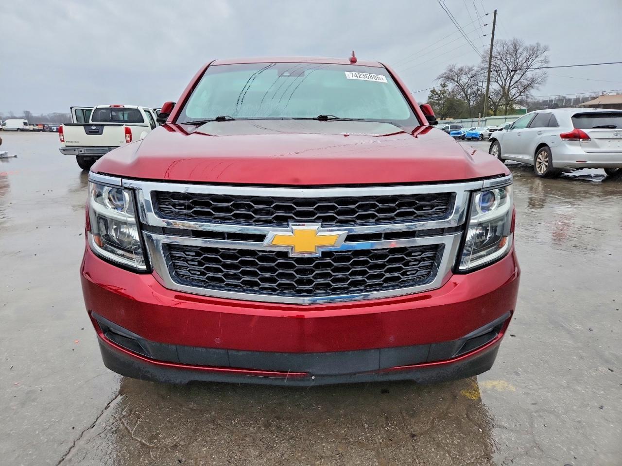 2016 CHEVROLET Suburban