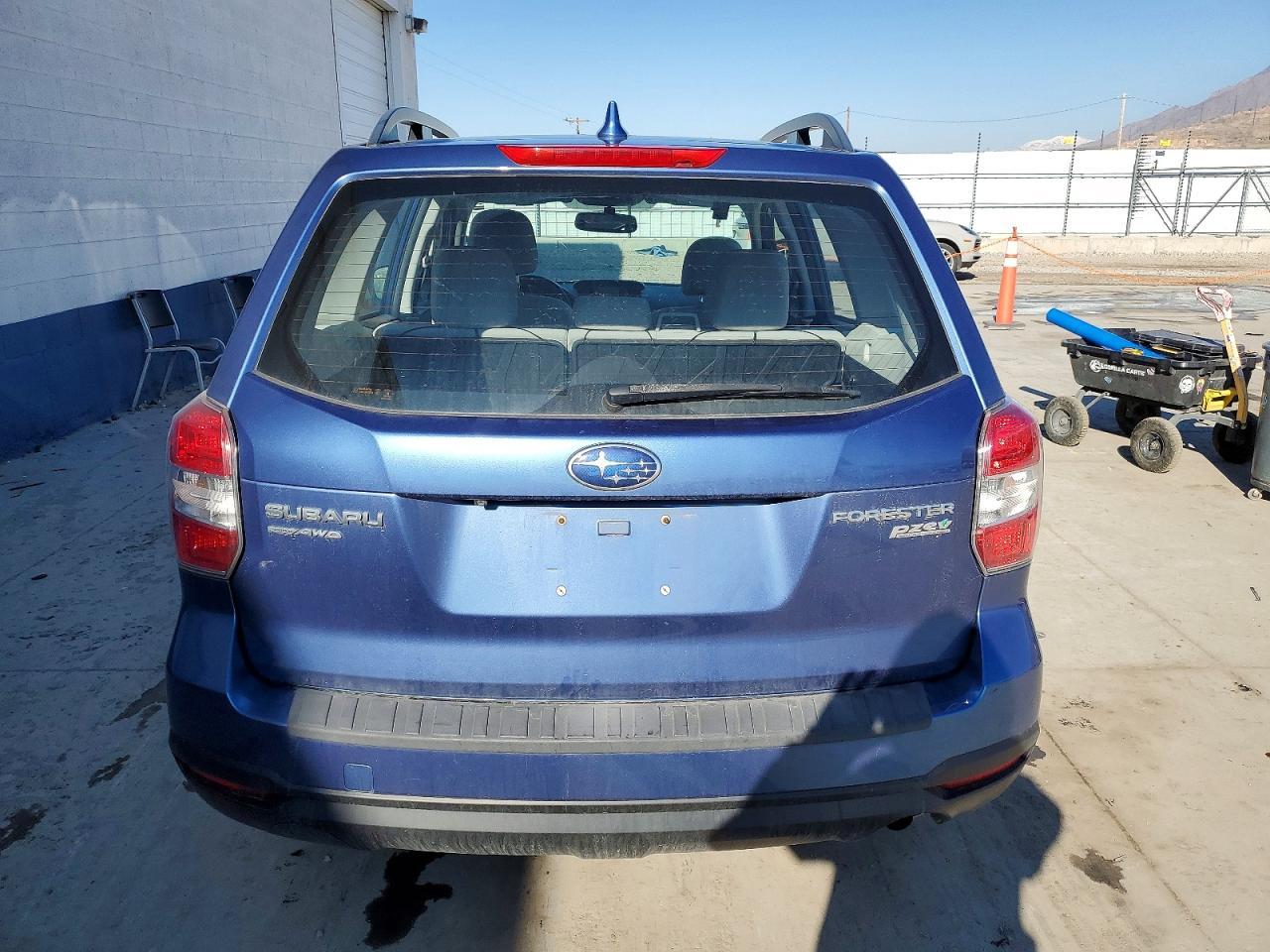 2016 SUBARU FORESTER