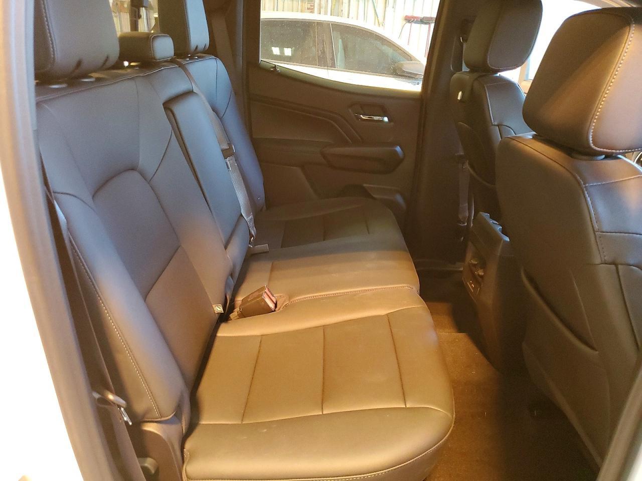 2025 GMC CANYON