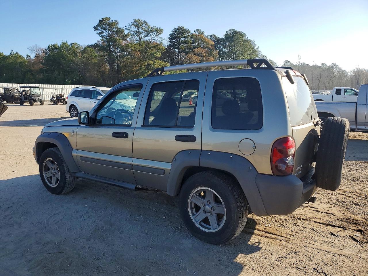 2005 JEEP Liberty