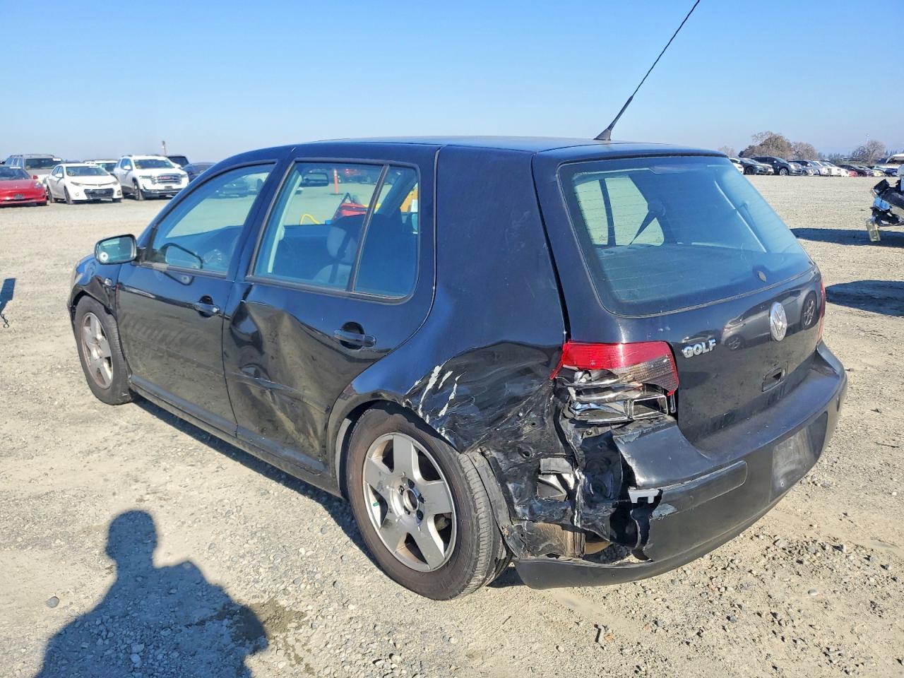 2002 VOLKSWAGEN GOLF