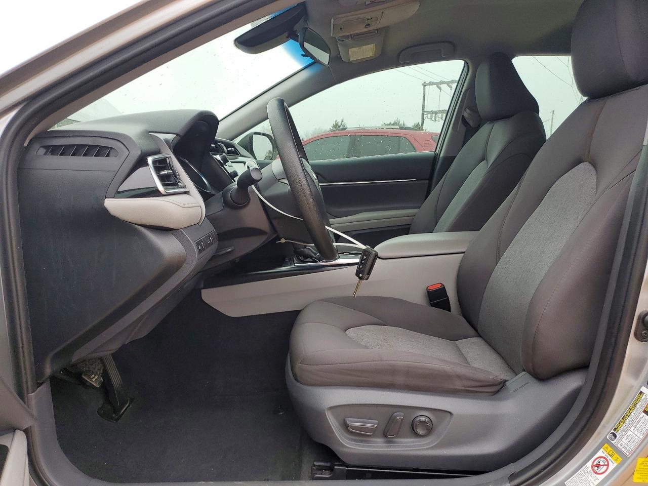 2018 TOYOTA CAMRY