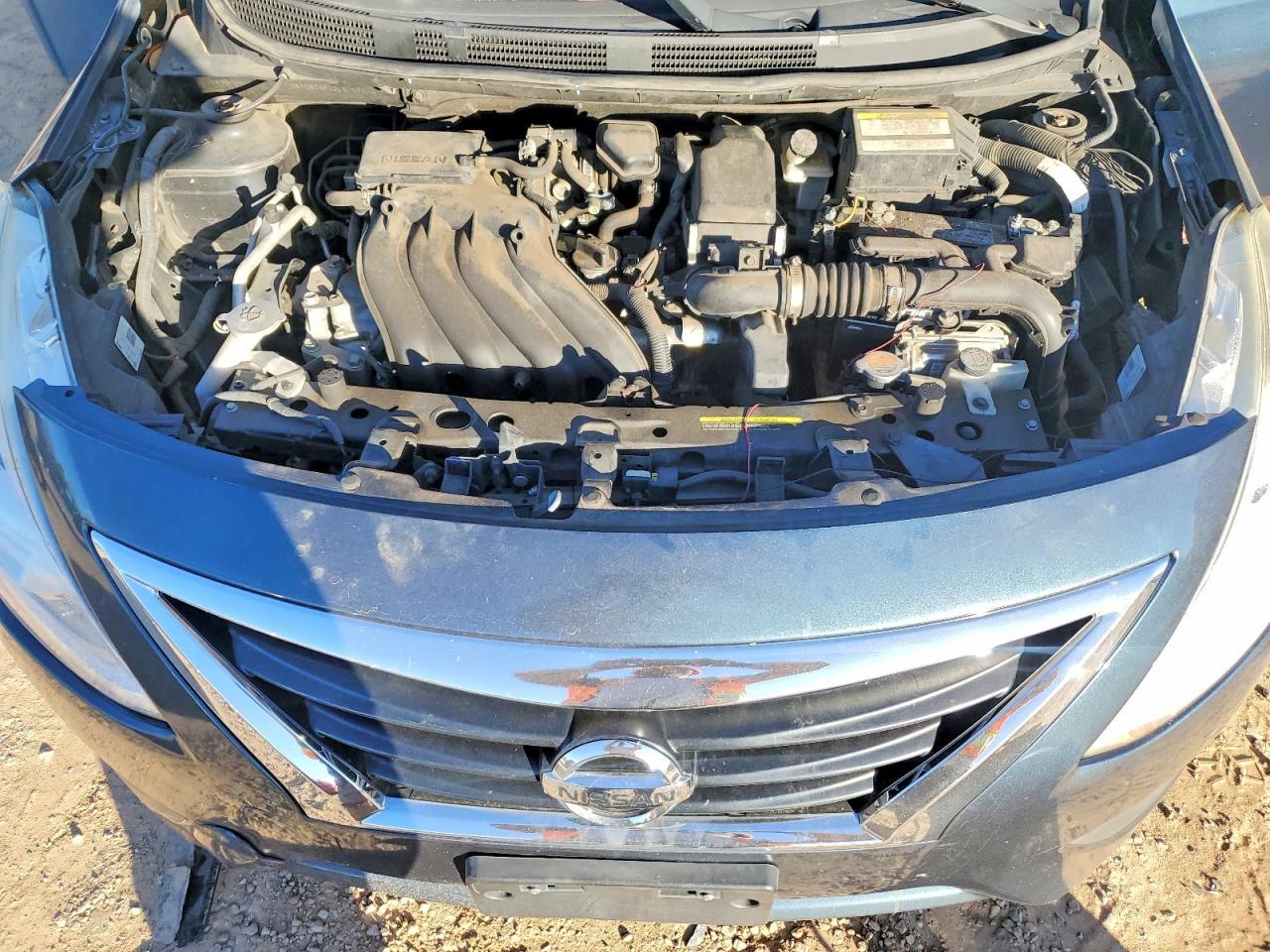 2016 NISSAN VERSA