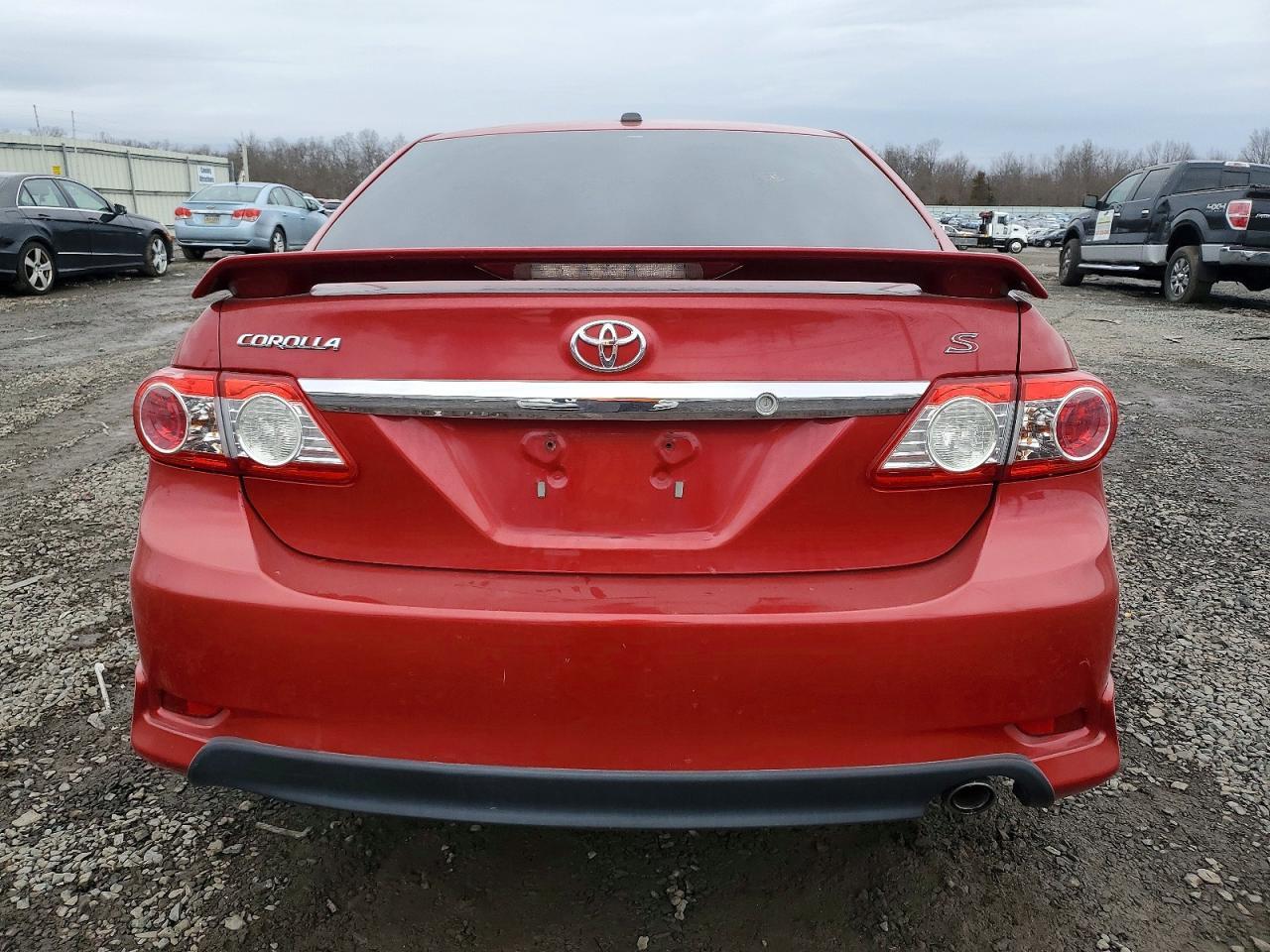 2011 TOYOTA COROLLA