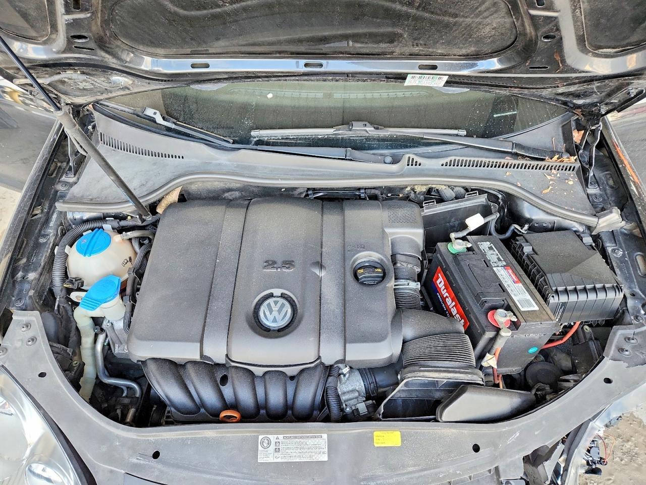 2010 VOLKSWAGEN JETTA