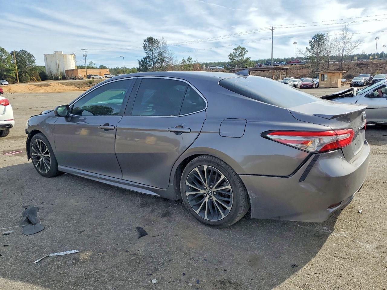 2019 TOYOTA CAMRY
