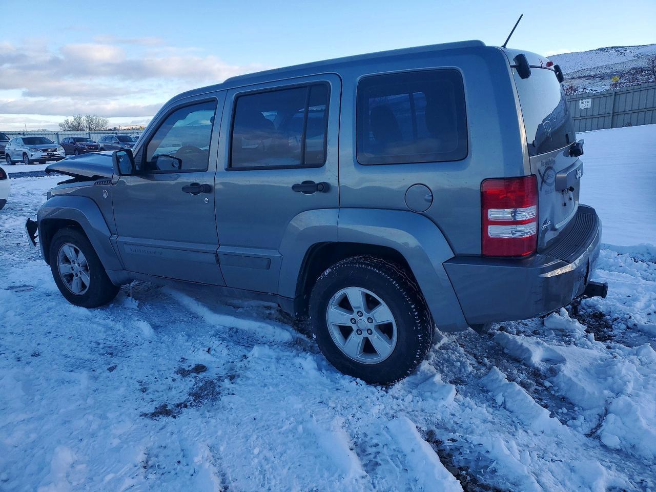2012 JEEP Liberty