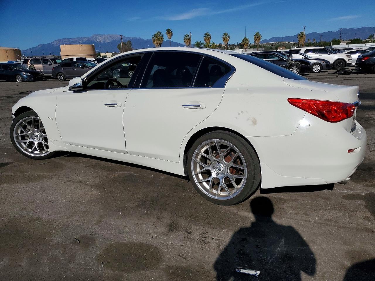 2017 INFINITI Q50