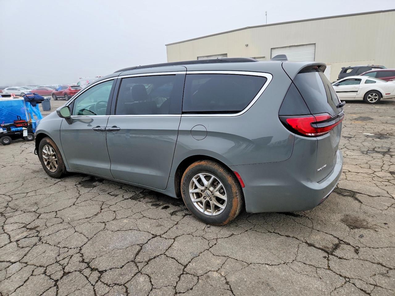 2022 CHRYSLER Pacifica