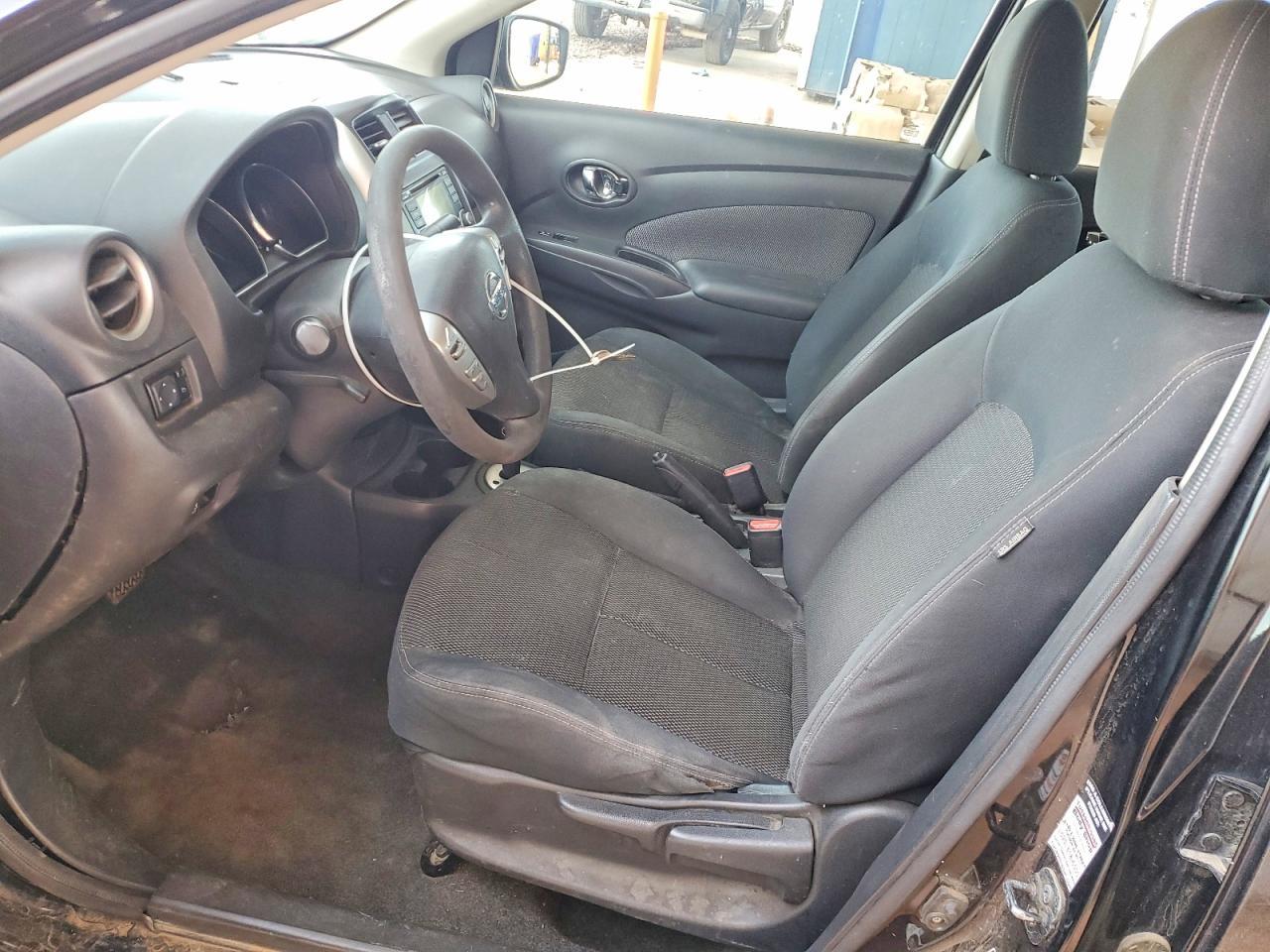 2016 NISSAN VERSA