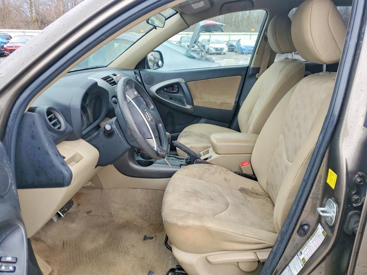2011 TOYOTA RAV4