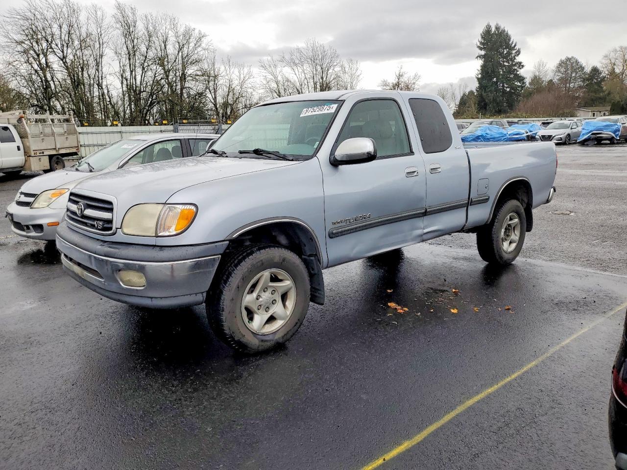 2000 TOYOTA TUNDRA