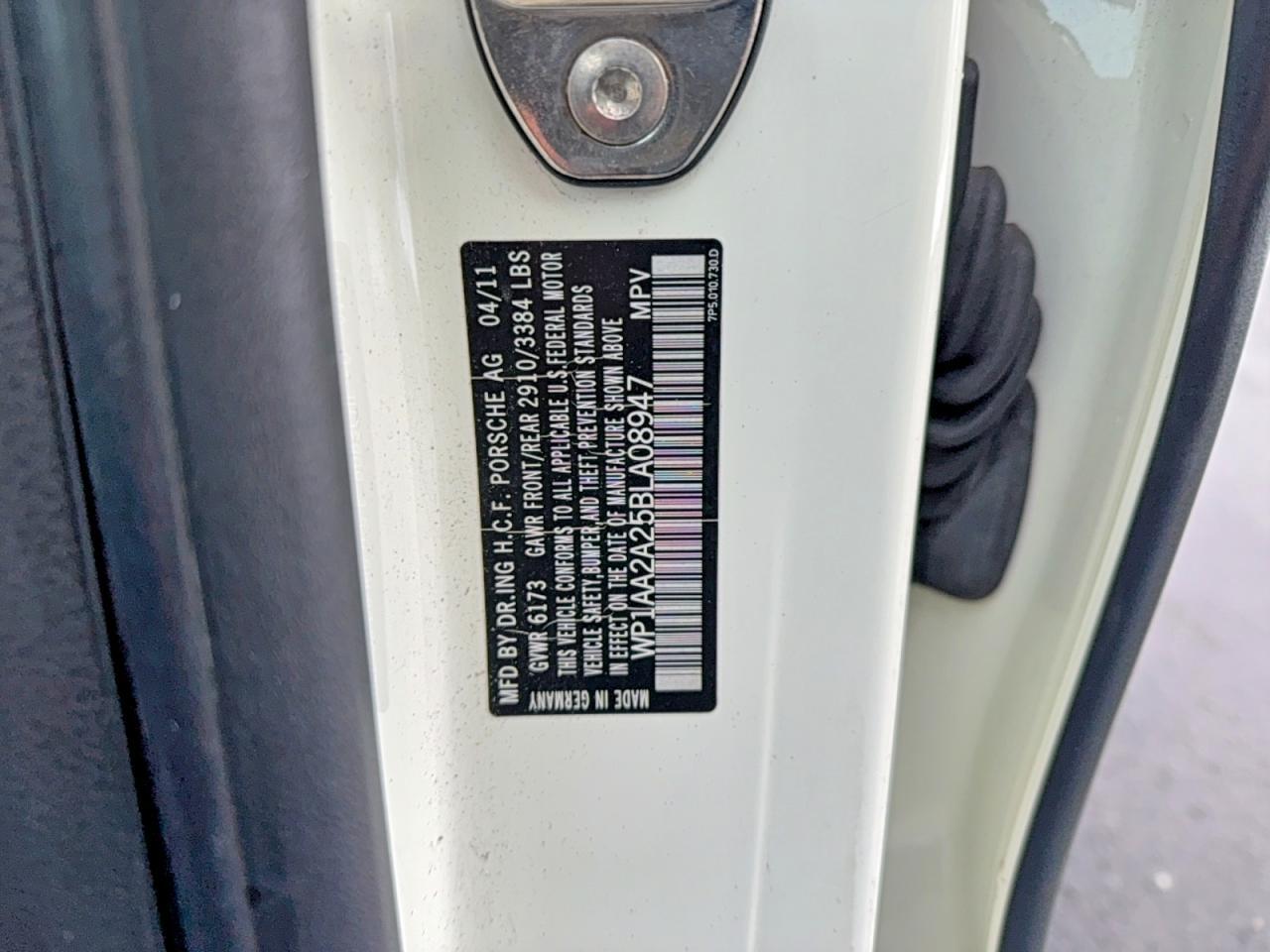 2011 PORSCHE CAYENNE