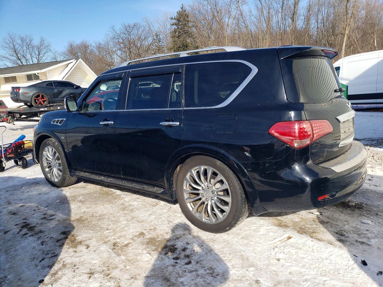 2016 INFINITI QX80
