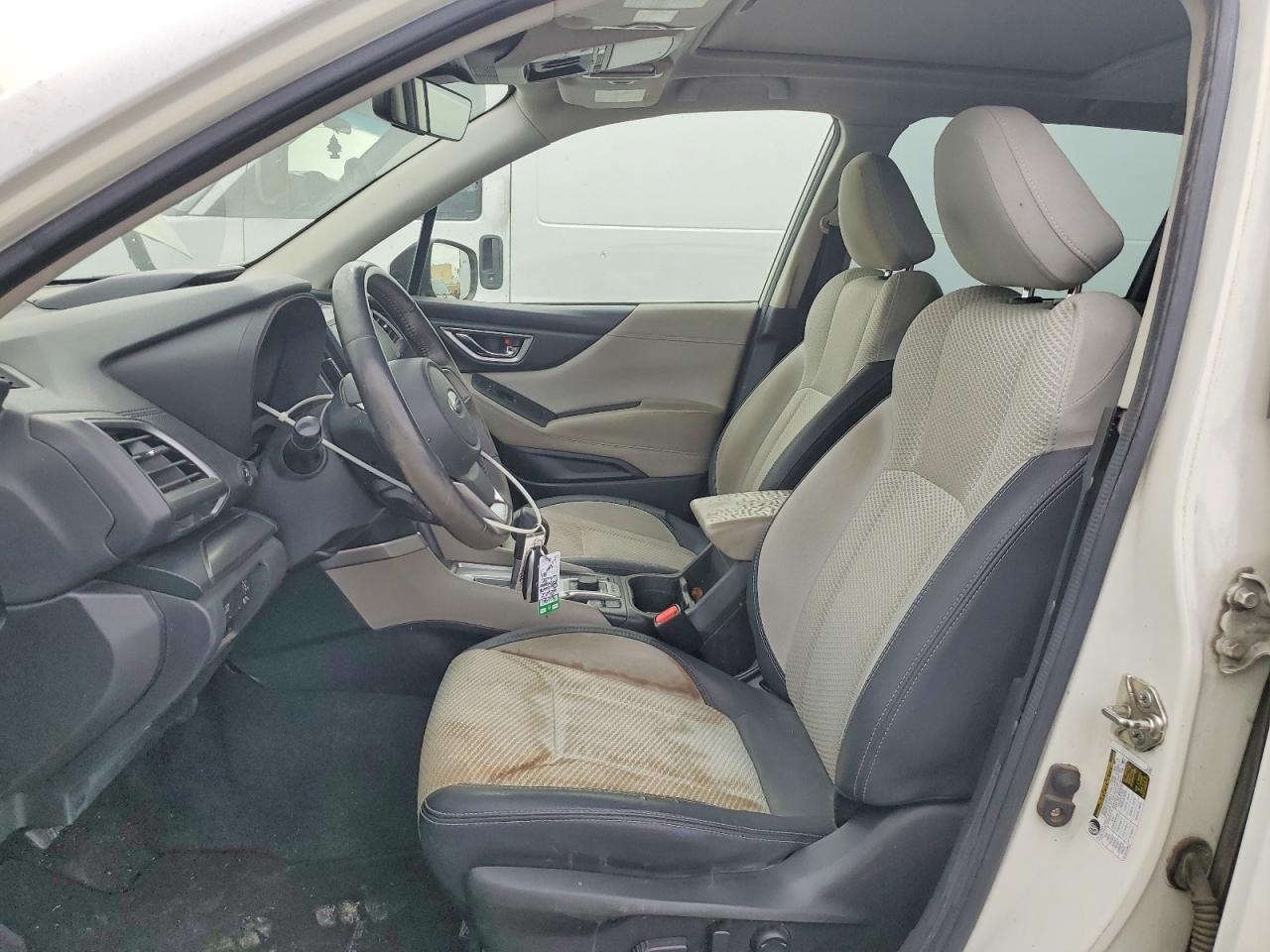 2022 SUBARU FORESTER