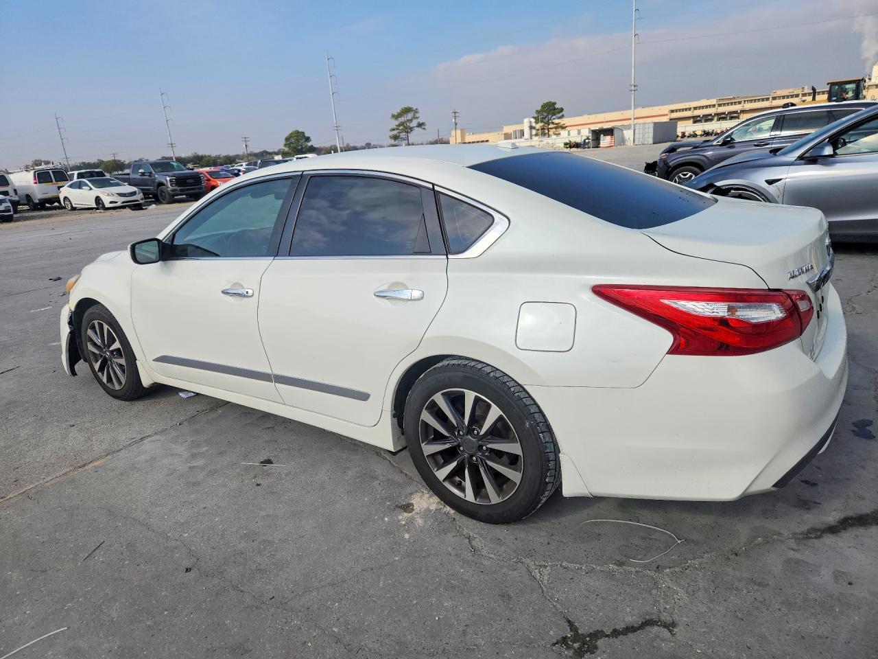 2017 NISSAN ALTIMA