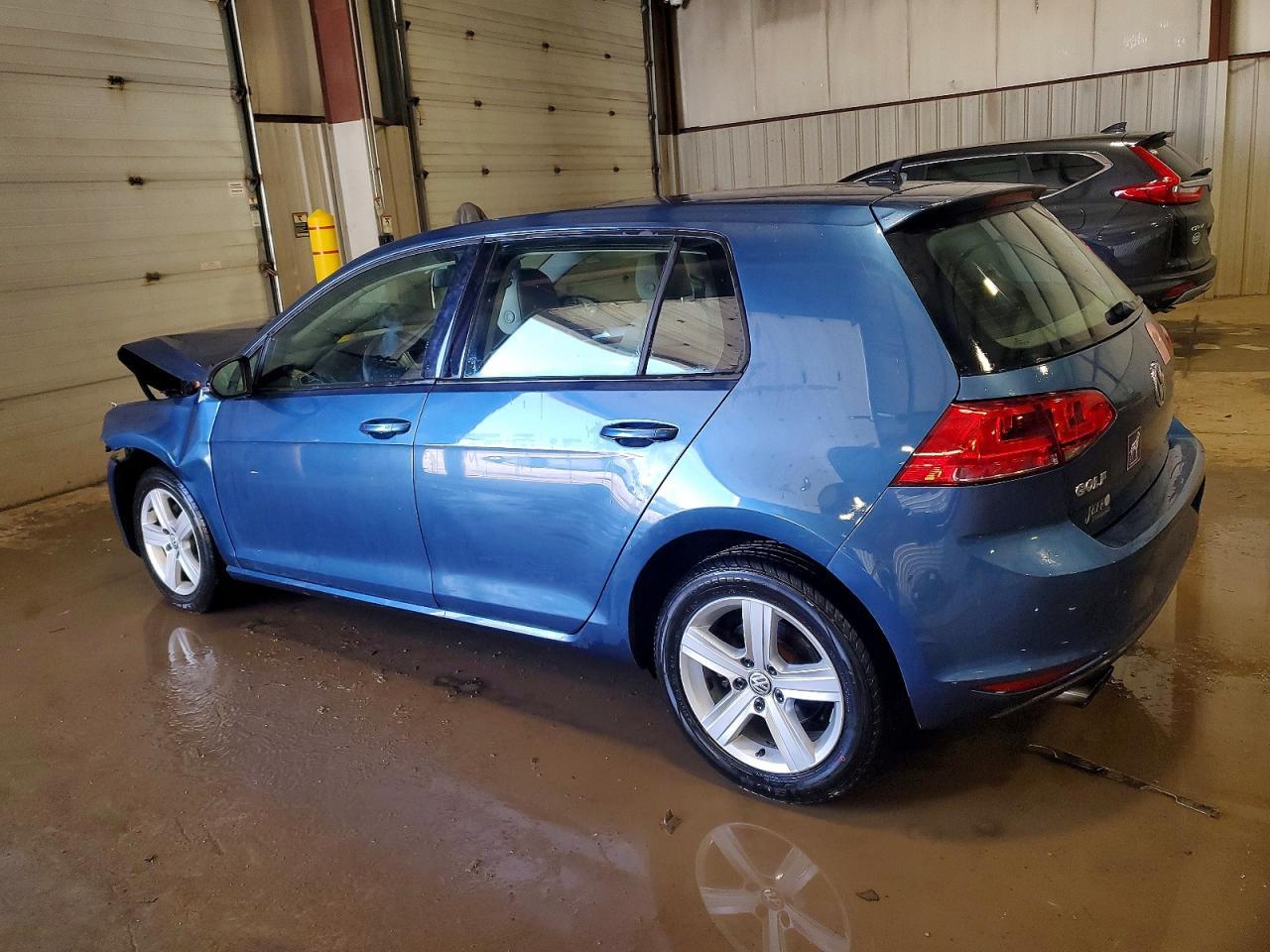 2017 VOLKSWAGEN GOLF