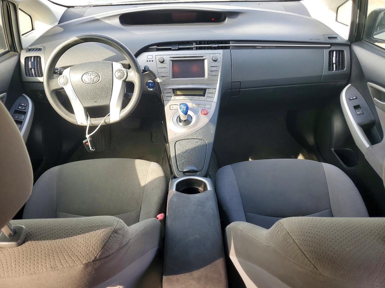 2013 TOYOTA PRIUS