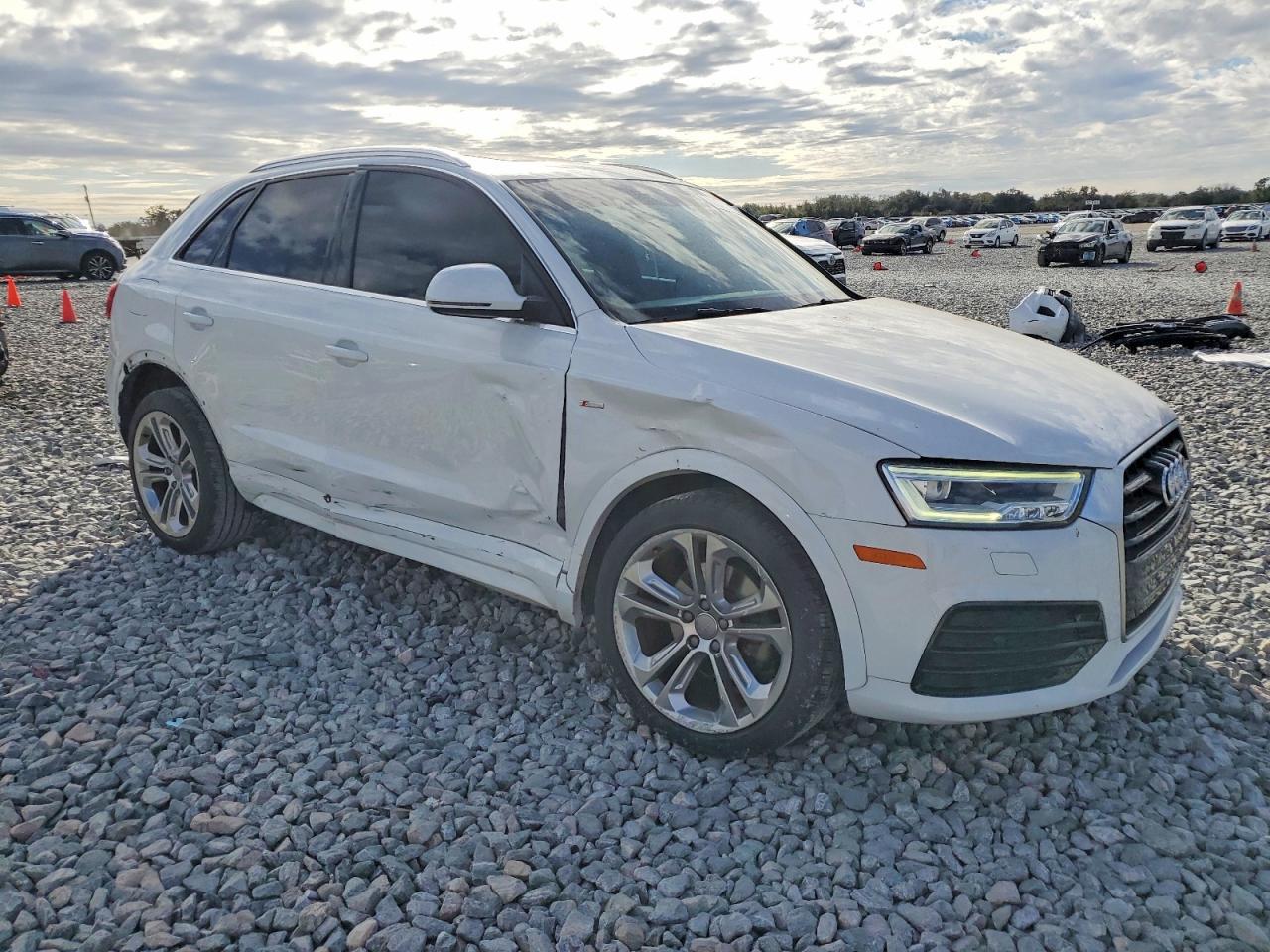2018 AUDI Q3