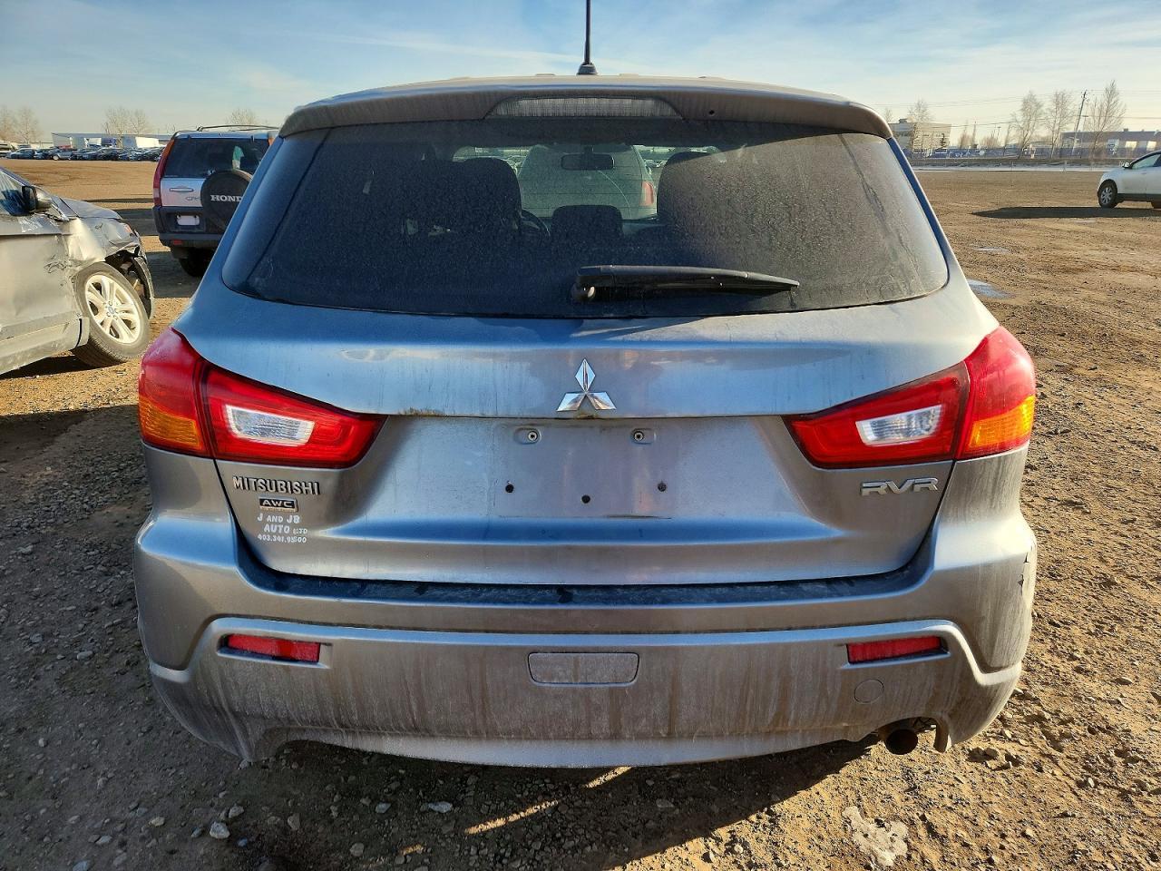 2012 MITSUBISHI RVR