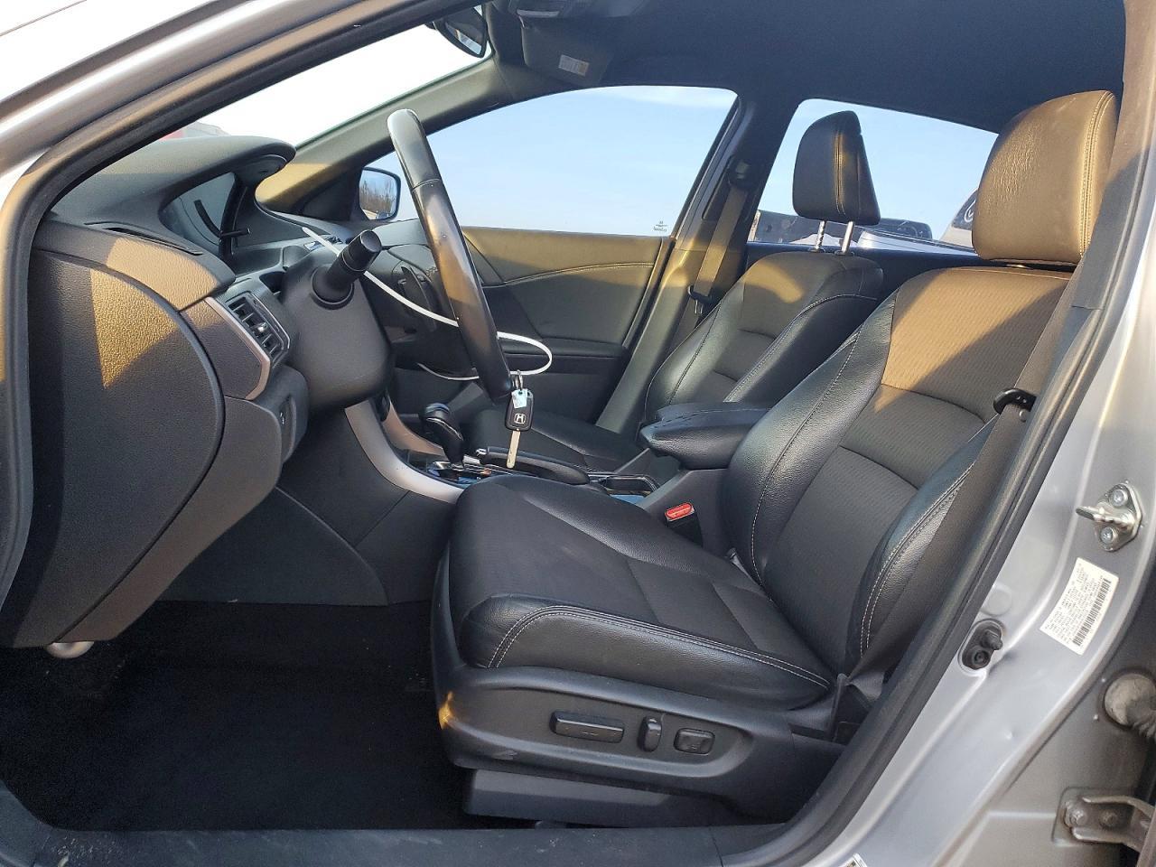 2016 HONDA ACCORD
