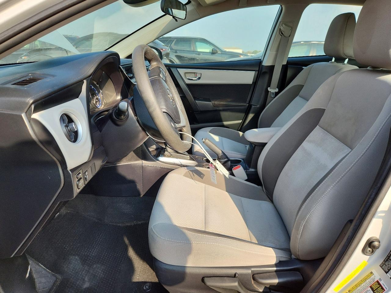 2019 TOYOTA COROLLA