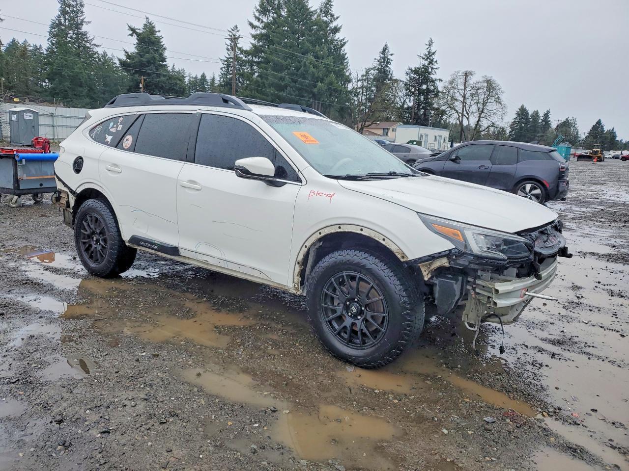 2020 SUBARU Outback