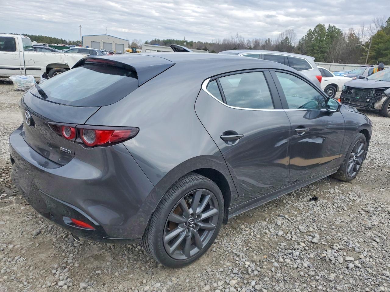 2020 MAZDA 3