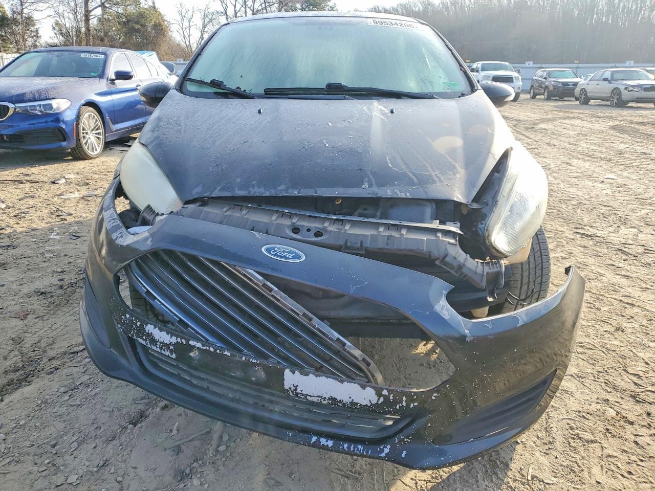 2014 FORD Fiesta