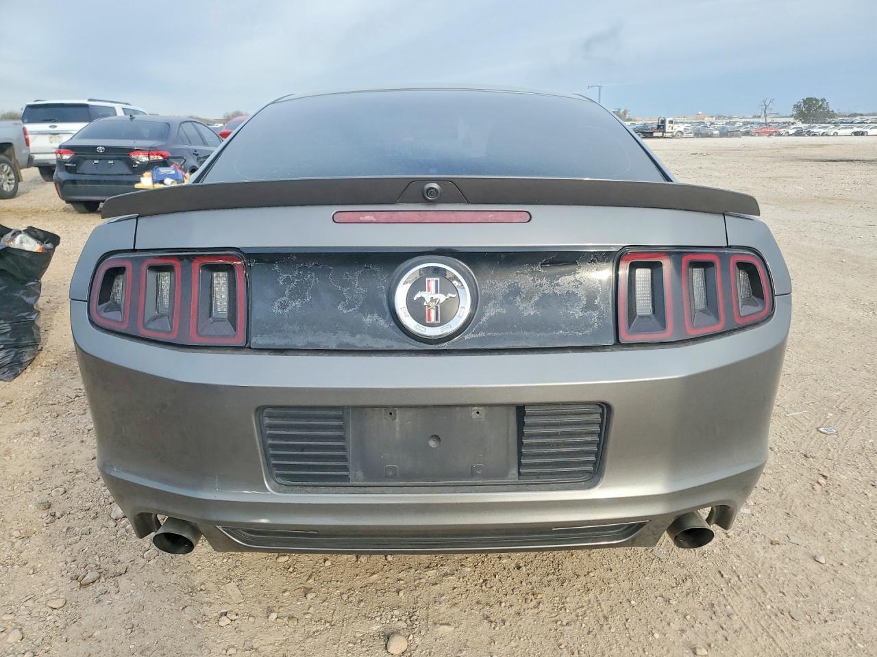 2013 FORD MUSTANG