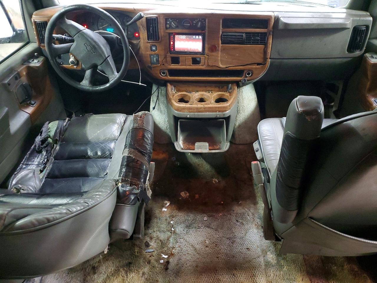 2005 CHEVROLET Express 1500