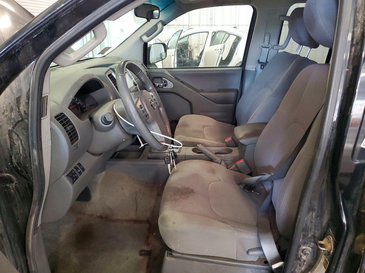 2015 NISSAN Frontier