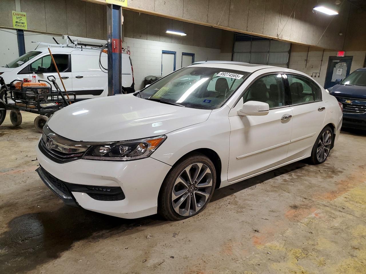 2016 HONDA ACCORD
