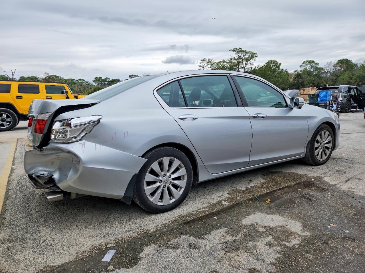 2015 HONDA ACCORD