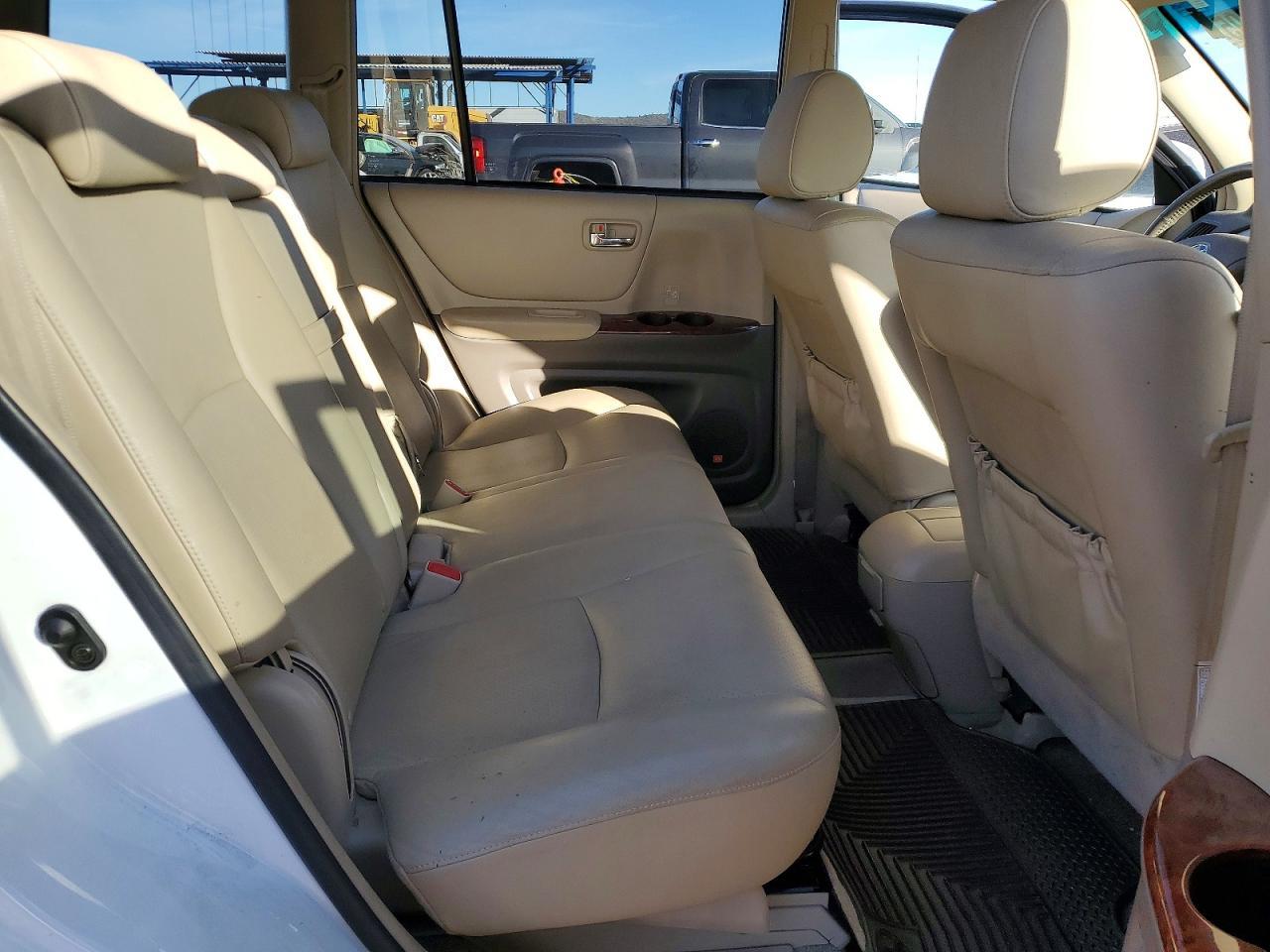 2006 TOYOTA HIGHLANDER