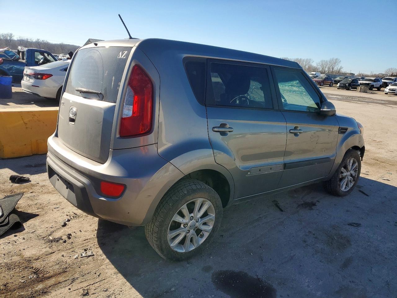 2012 KIA SOUL