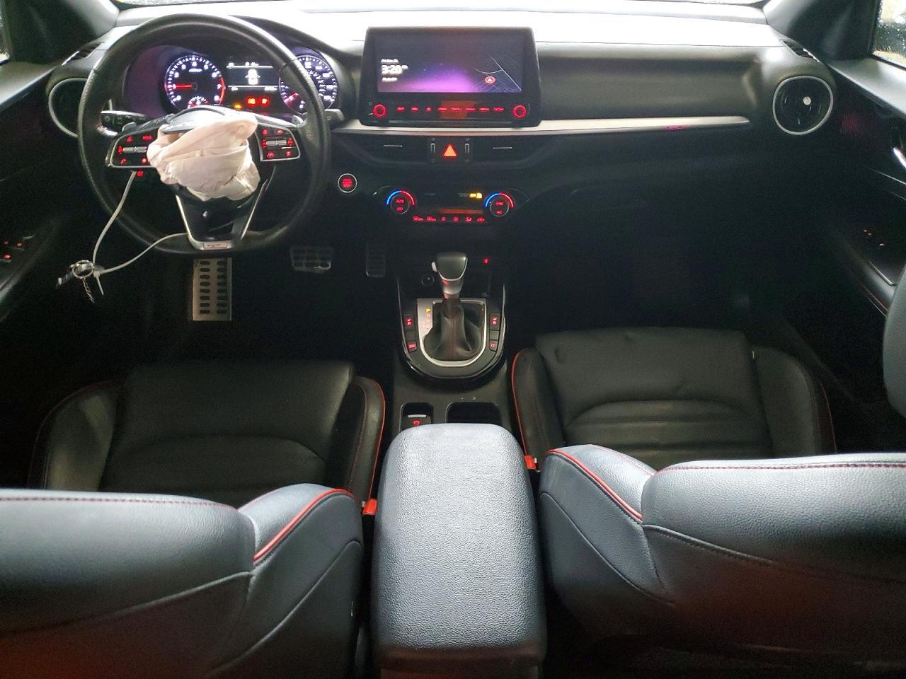2024 KIA FORTE