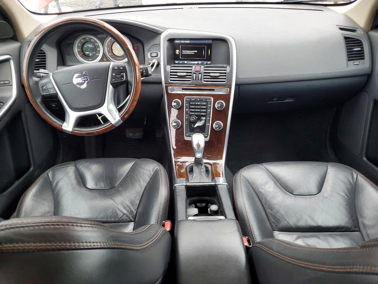 2013 VOLVO XC60