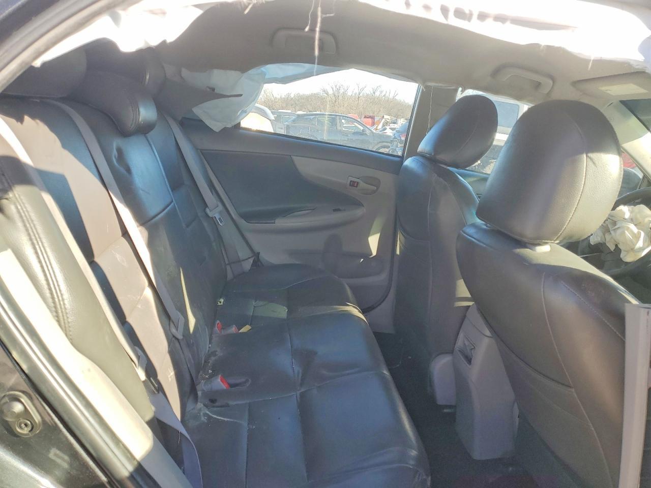 2009 TOYOTA COROLLA