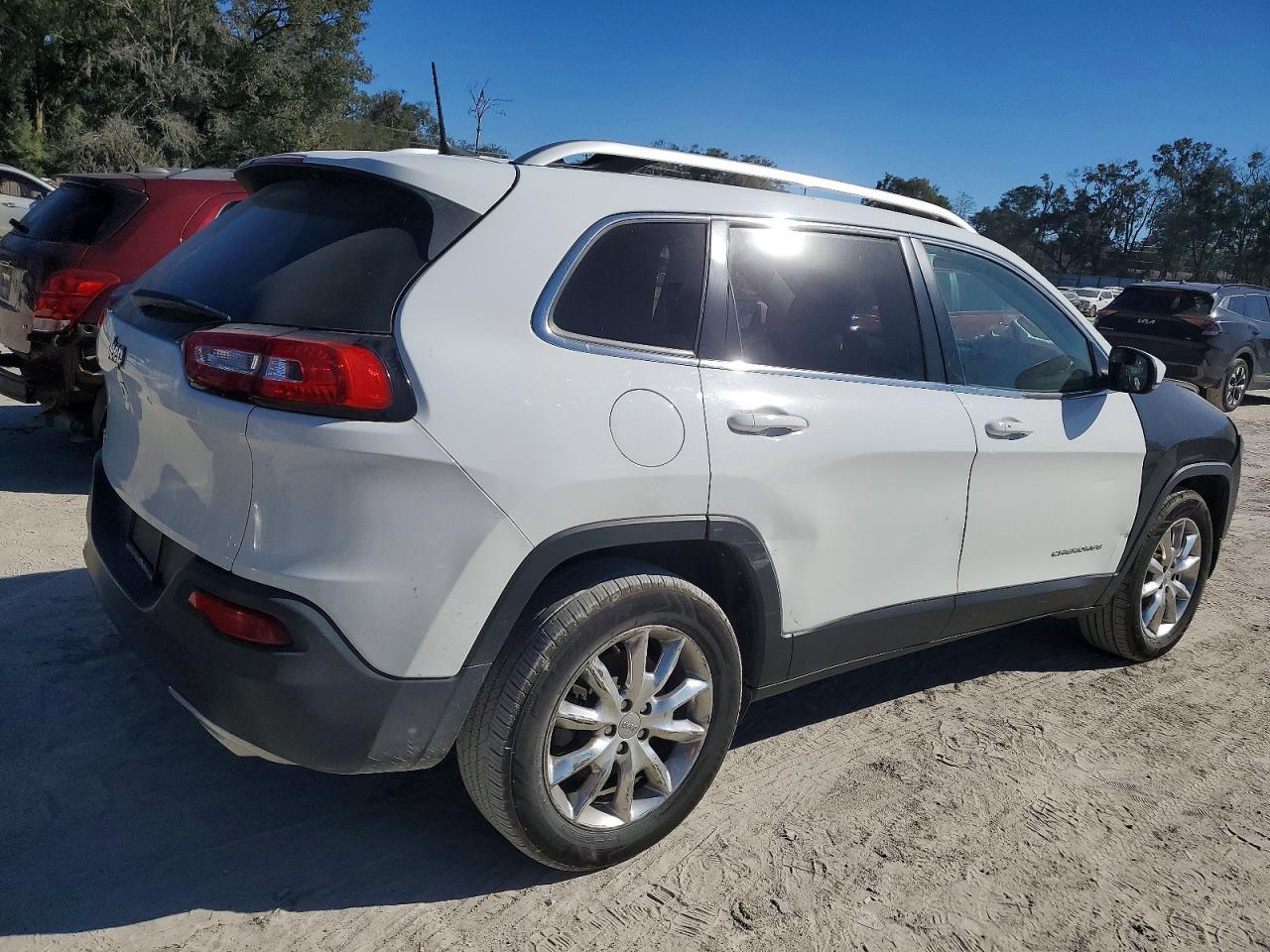 2016 JEEP CHEROKEE