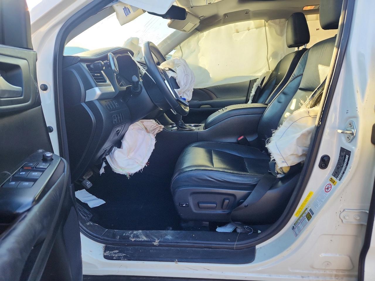 2014 TOYOTA HIGHLANDER