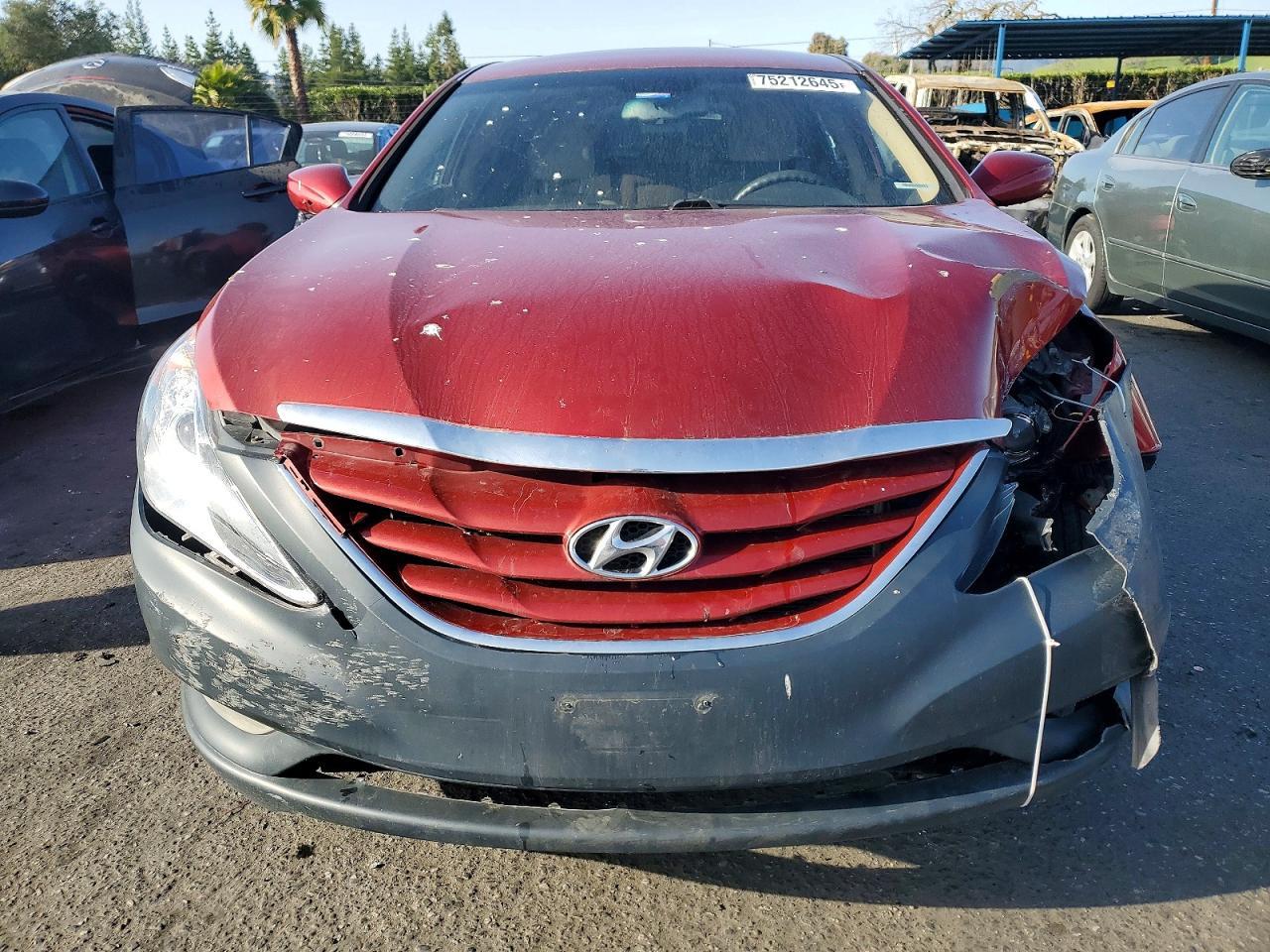 2013 HYUNDAI SONATA