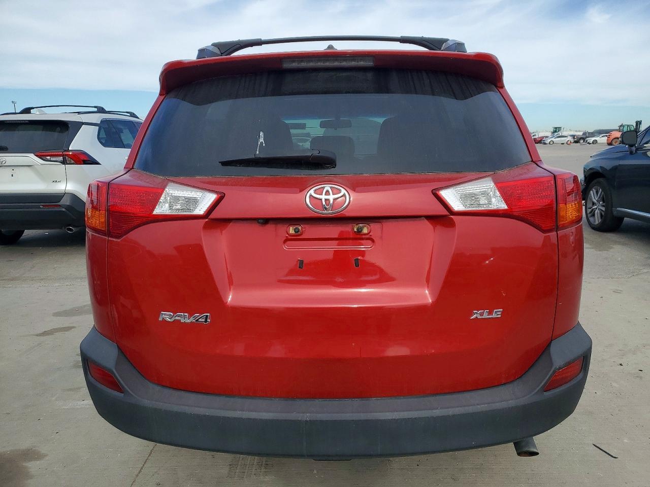 2015 TOYOTA RAV4