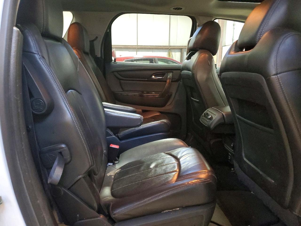 2016 GMC ACADIA