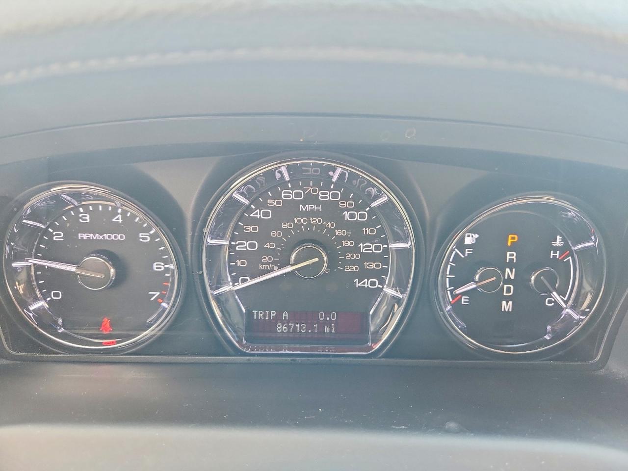 2011 LINCOLN MKS